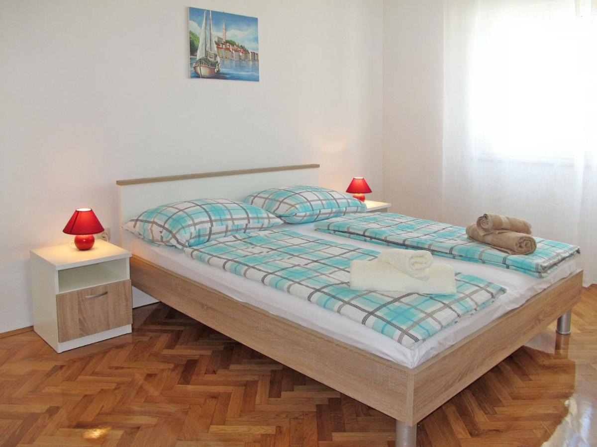 Apartment Luka - Nov103 By Interhome โนวีวีโนดอลสกี ภายนอก รูปภาพ
